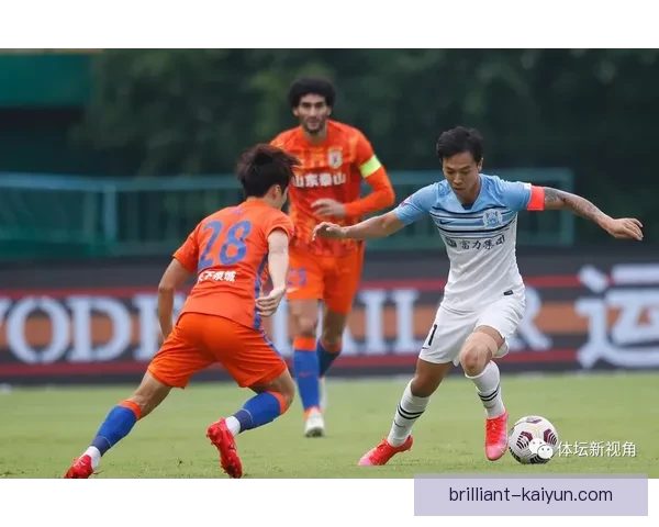 奥德加德射门技巧大增，助攻球队在争冠道路上表现亮眼