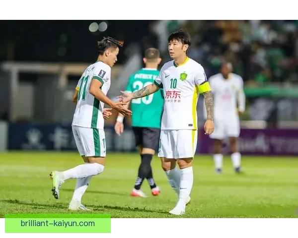 亚冠联赛：亚洲顶级俱乐部争夺战迎来激烈较量，状态回暖